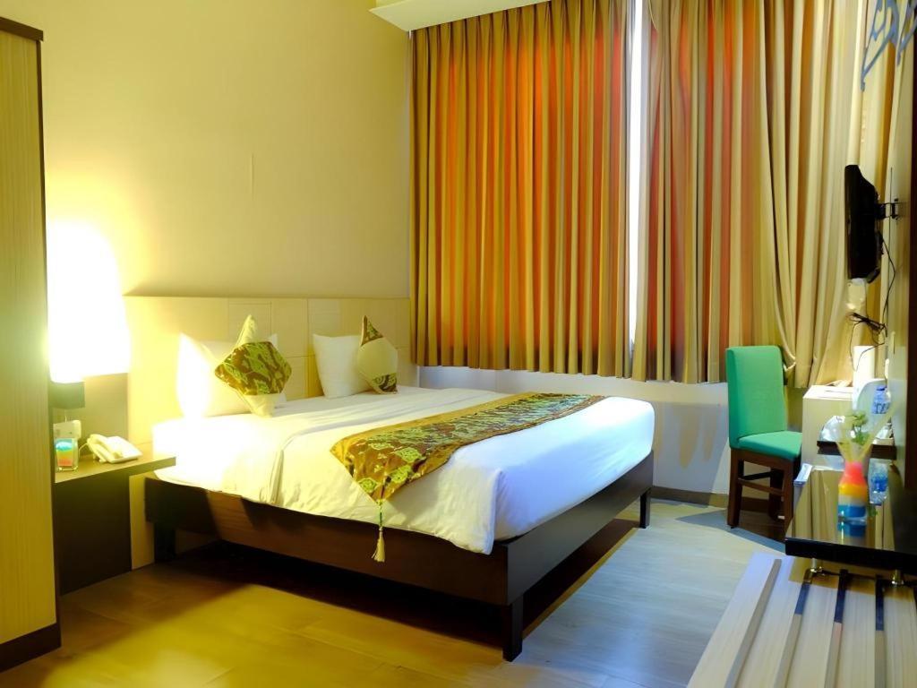 Lotus Hotel Subang Luaran gambar